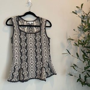 Sleeveless knit peplum